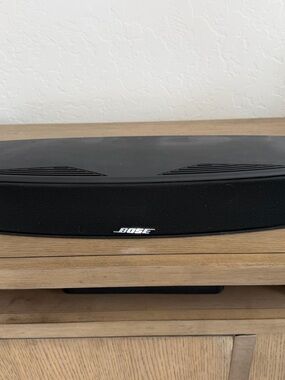 Bose Black Soundbar Speaker with Front Grille